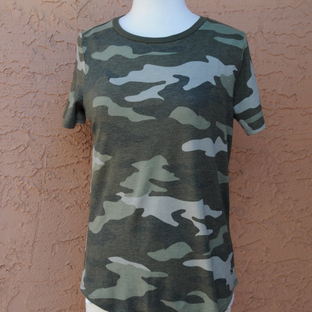 EUC Pink by Victoria's Secret Camo T Shirt